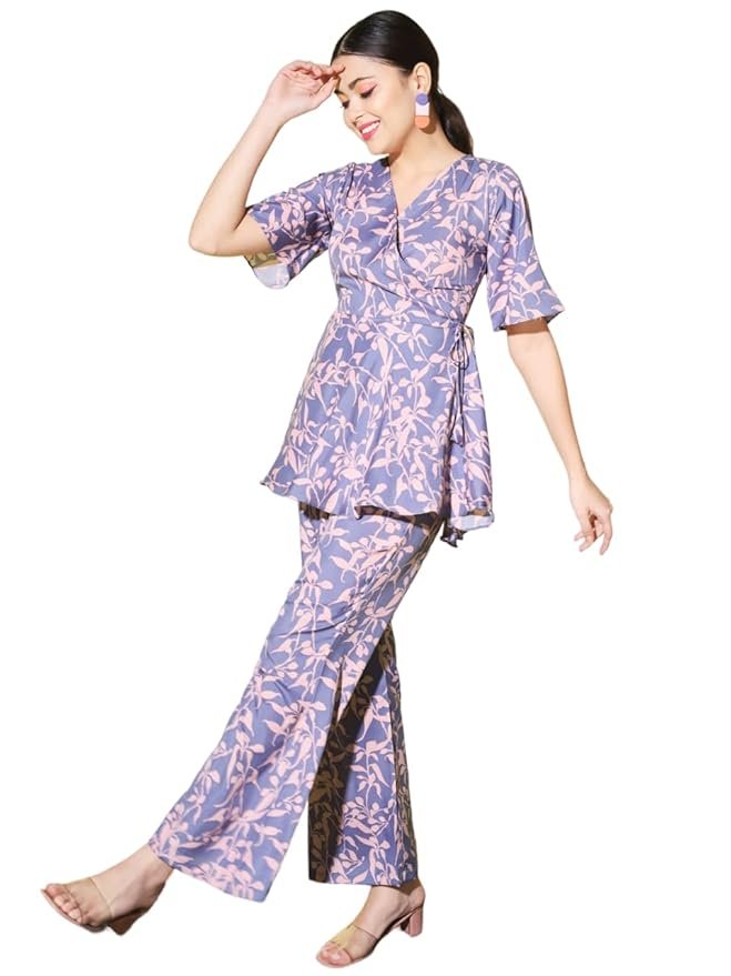 61Q98ilJCWL._SY879_ Women's Top with Pant Botnical Printed Co-ord Set - Image 1